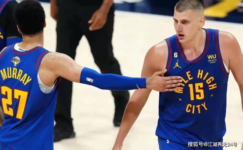 NBA伤病爵士VS鹈鹕爵士：马尔卡宁缺席　鹈鹕：马特-里安、麦科勒姆、特雷-墨菲缺席快船VS掘金快船：梅森-普拉姆利、波士顿缺席掘金：约基奇、阿隆-戈登、贾马尔-穆雷、钱查尔缺席专家推荐【单舞飞扬】足球推荐近13中12早场带来巴甲解析【天机老人】足球推荐4连红早场带来巴甲解析【大自然】足球推荐7中6早场带来玻利甲解析今日是周二，早场有巴甲、阿超赛事，晚间亚冠赛事继续进行。